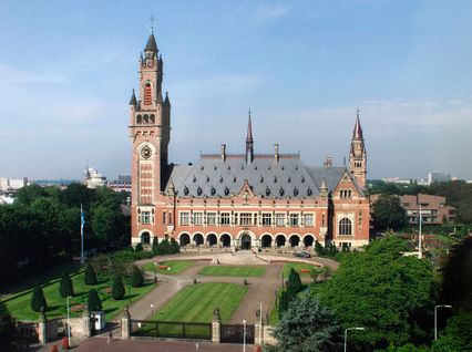 Le Palais de la Paix, siège de la Cour internationale de Justice à La Haye