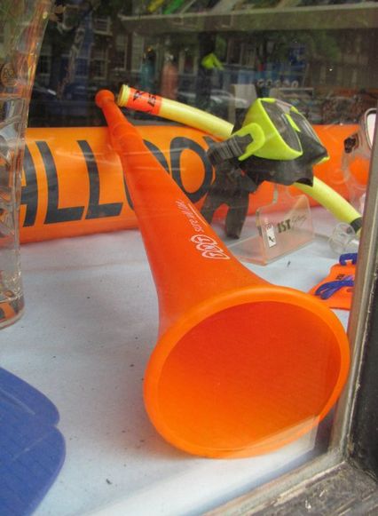 vuvuzella orange