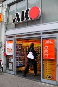 TNT chez AKO devanture