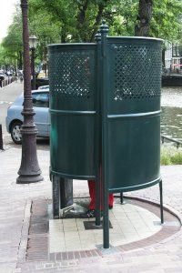 ancienne vespasienne