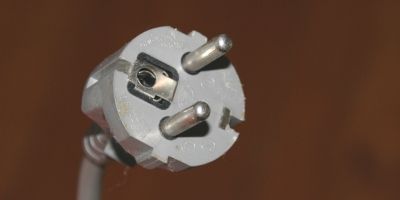 prise électrique male