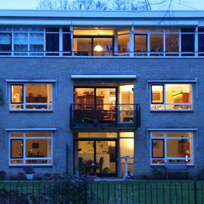 Immeuble collectif sans rideaux en Hollande du Nord